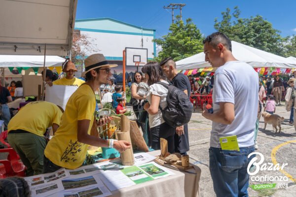 confiar-en-la-juventud-bazar-de-la-confianza-boyaca-32