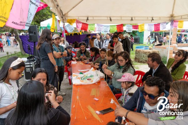 confiar-en-la-juventud-bazar-de-la-confianza-boyaca-43