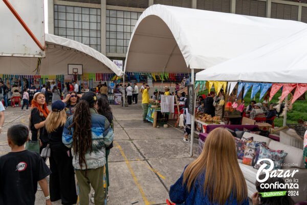 confiar-en-la-juventud-bazar-de-la-confianza-boyaca-47