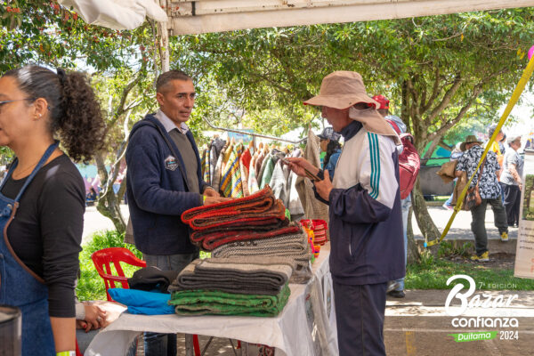 mercado-solidario-bazar-de-la-confianza-boyaca-40